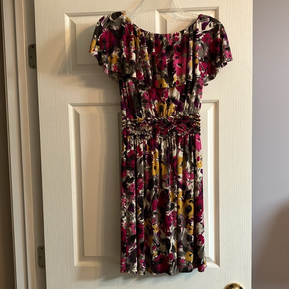 Dress - Picture 2 of 5
